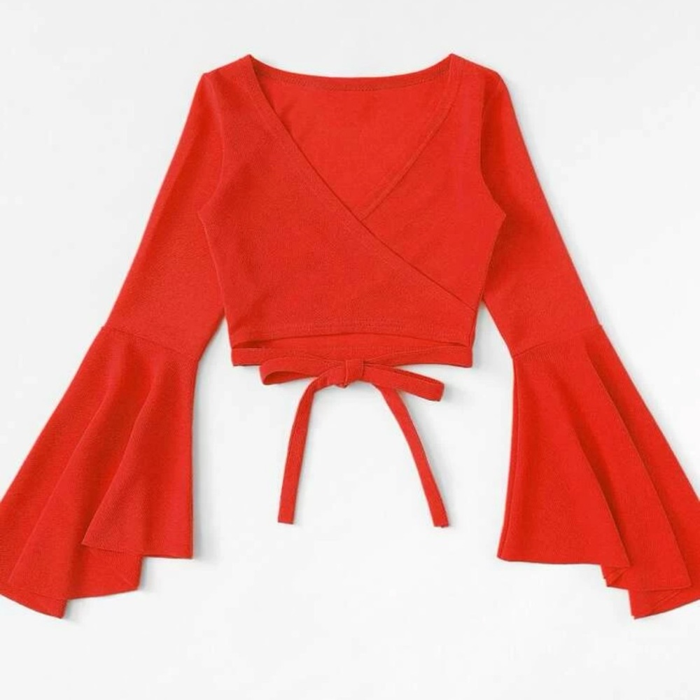 Bell sleeve self tie crop top in red